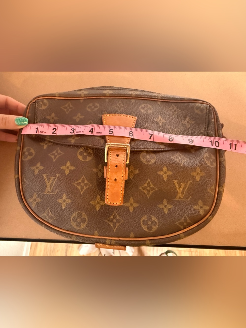 Louis Vuitton Monogram Canvas Messenger Bag in Brown and Tan - Picture 10 of 15